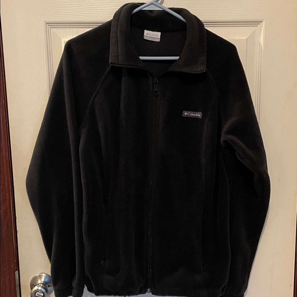 Columbia Classic Black Fleece Jacket